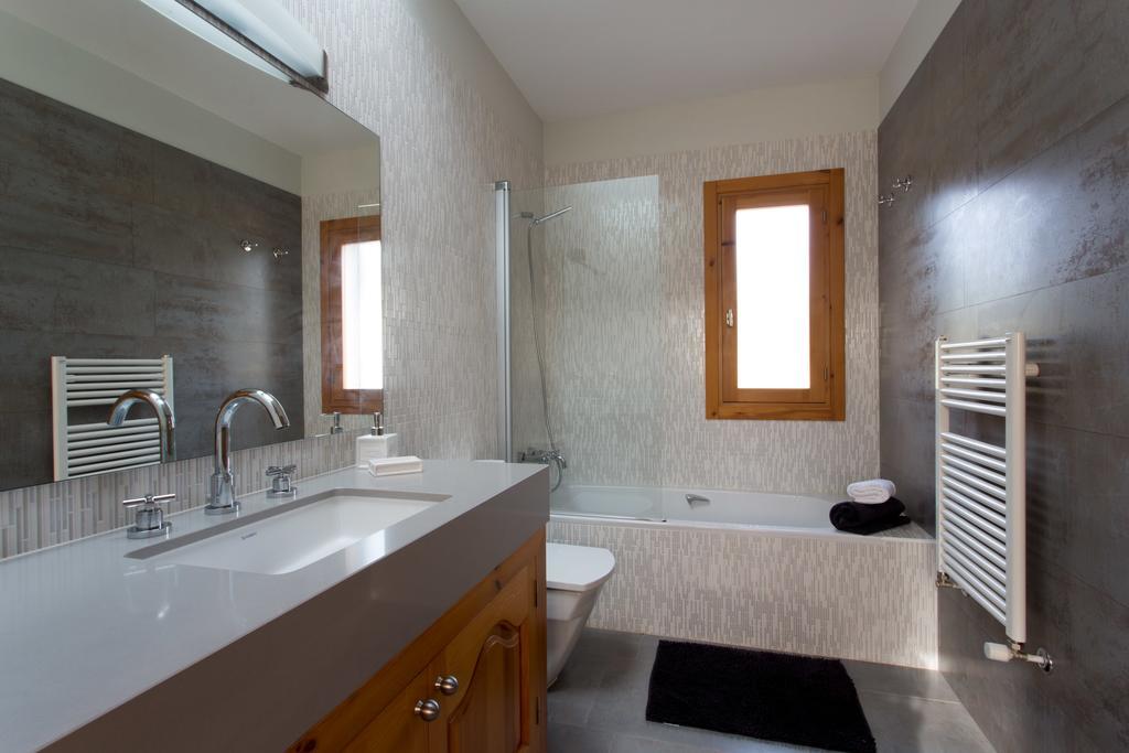 Ses Vinas De Cas Baixero Villa La Mola Room photo